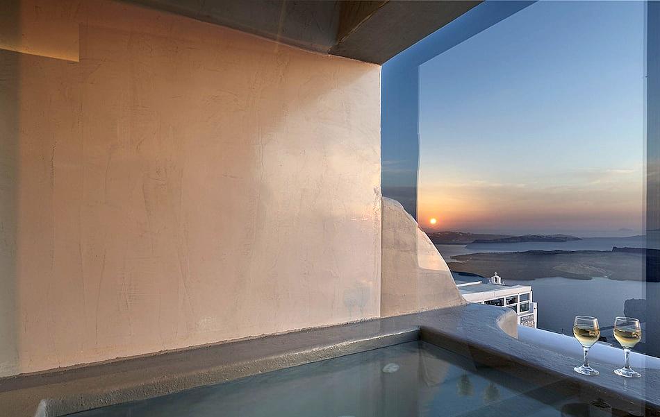 Kaleidoscope Imerovigli Suites